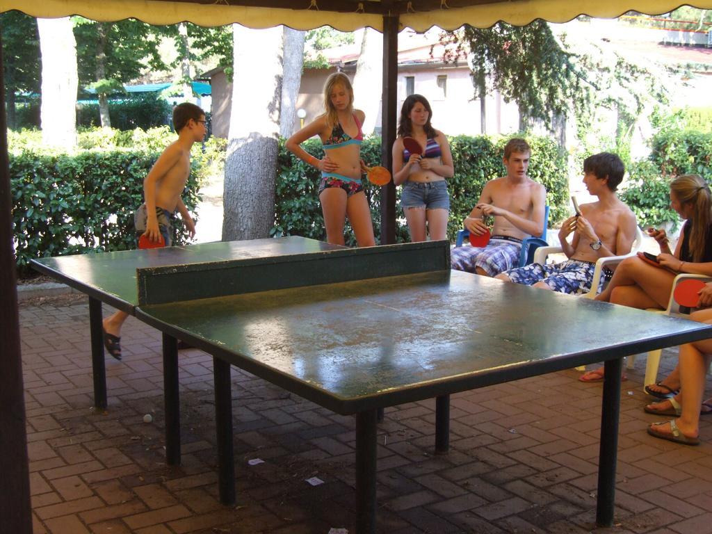 Camping Villaggio Italgest SantʼArcangelo Εξωτερικό φωτογραφία