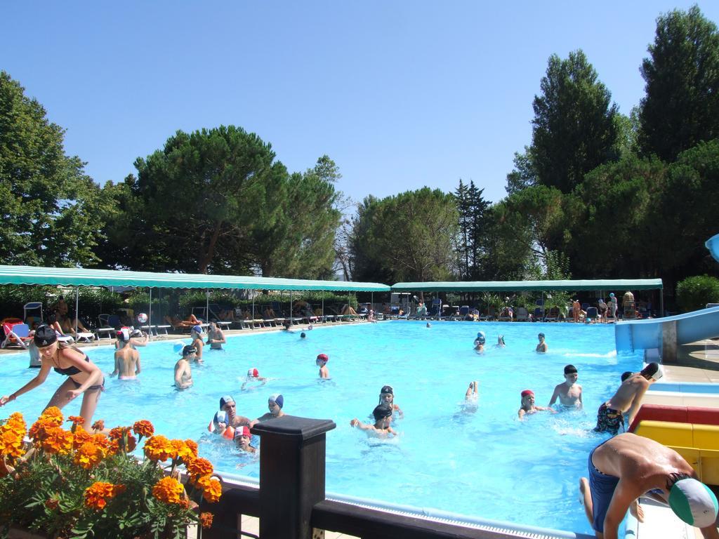 Camping Villaggio Italgest SantʼArcangelo Εξωτερικό φωτογραφία