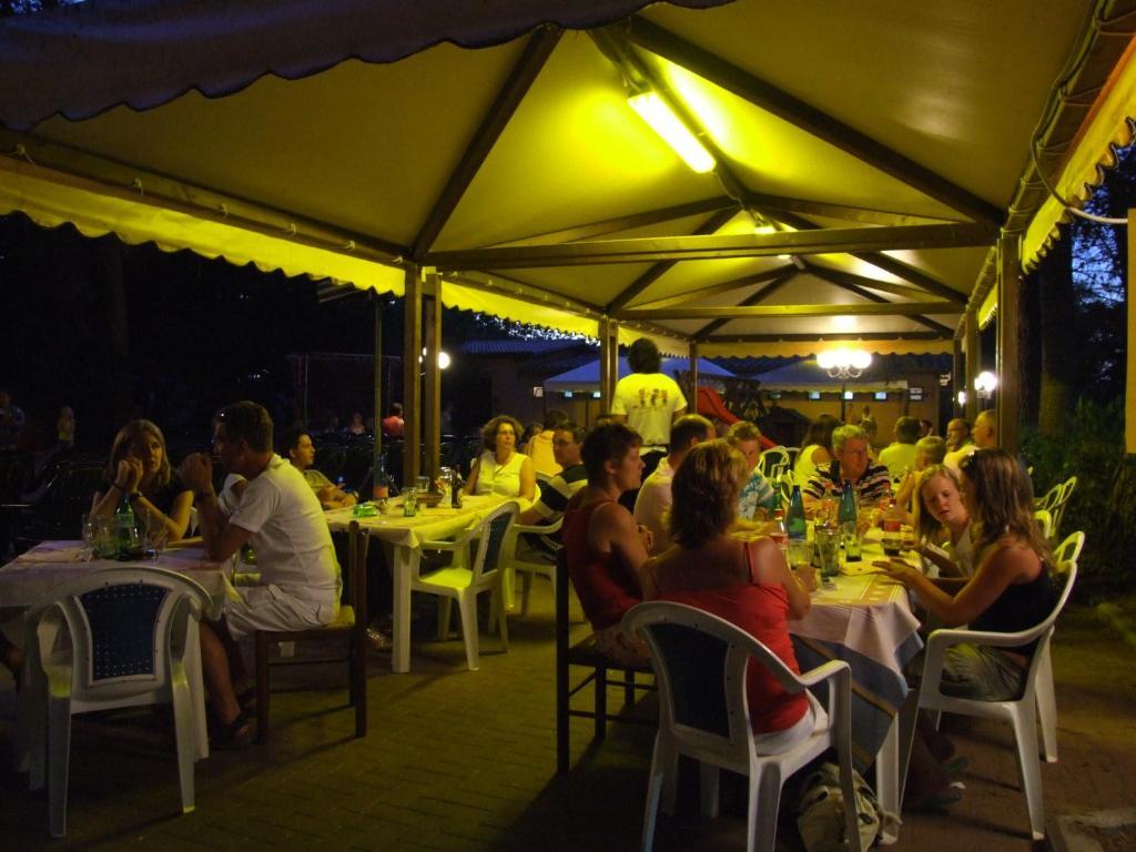 Camping Villaggio Italgest SantʼArcangelo Εξωτερικό φωτογραφία