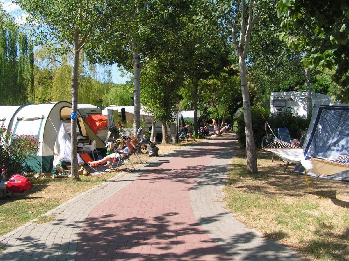 Camping Villaggio Italgest SantʼArcangelo Εξωτερικό φωτογραφία